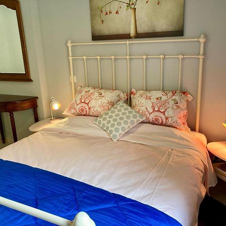 3 Star Surdespine Historic 4 Chateaux Lastours Air Conditioned Eksteriør billede