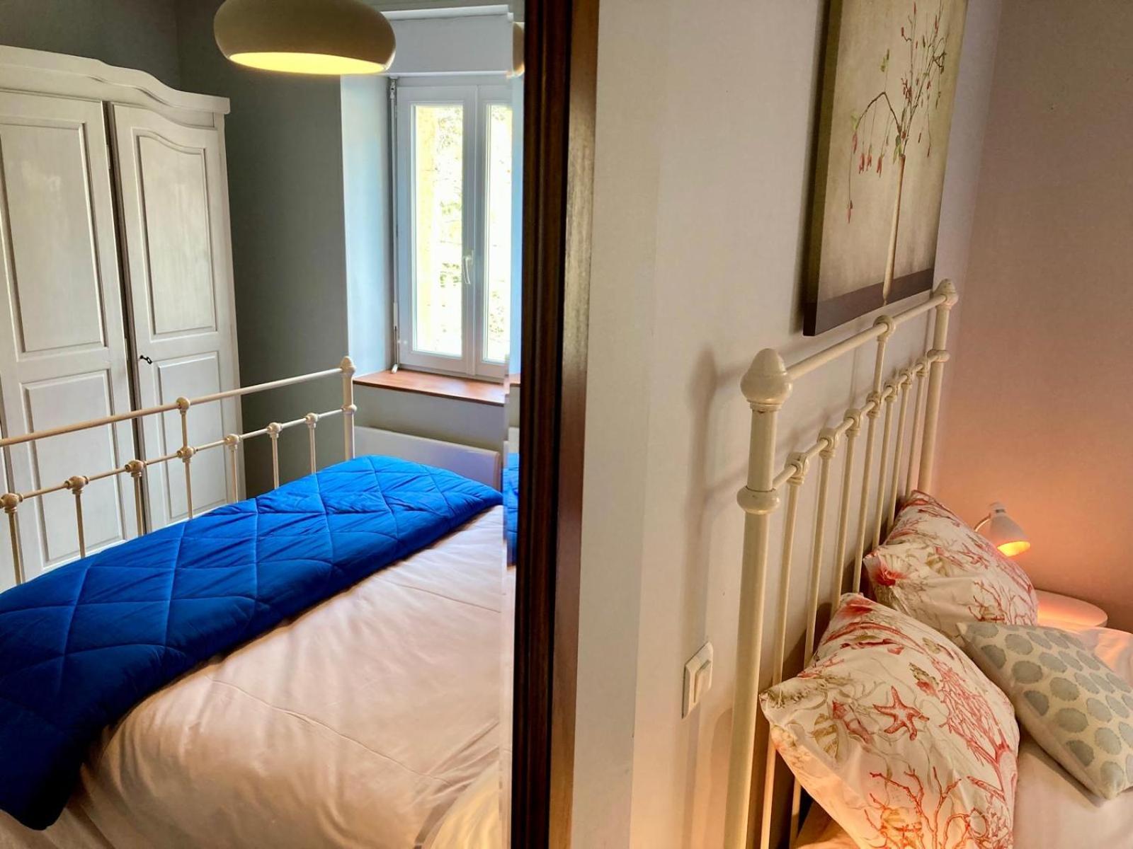 3 Star Surdespine Historic 4 Chateaux Lastours Air Conditioned Eksteriør billede